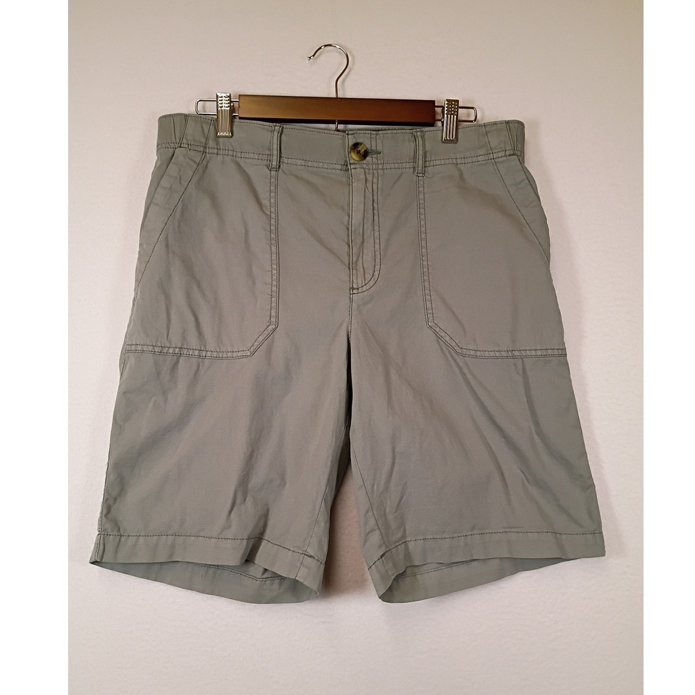 Outdoorsy Sonoma Mens Large Sage Green Utility Stretch Cargo Shorts 132-4080